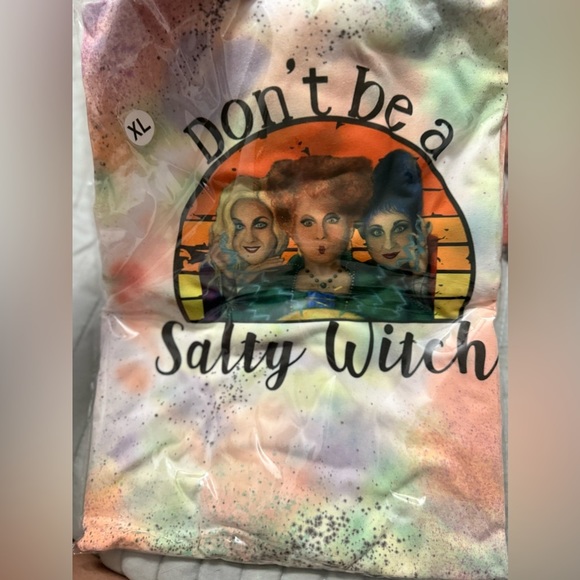 Don’t be a salty witch: Hocus Pocus T-shirt - Picture 1 of 2